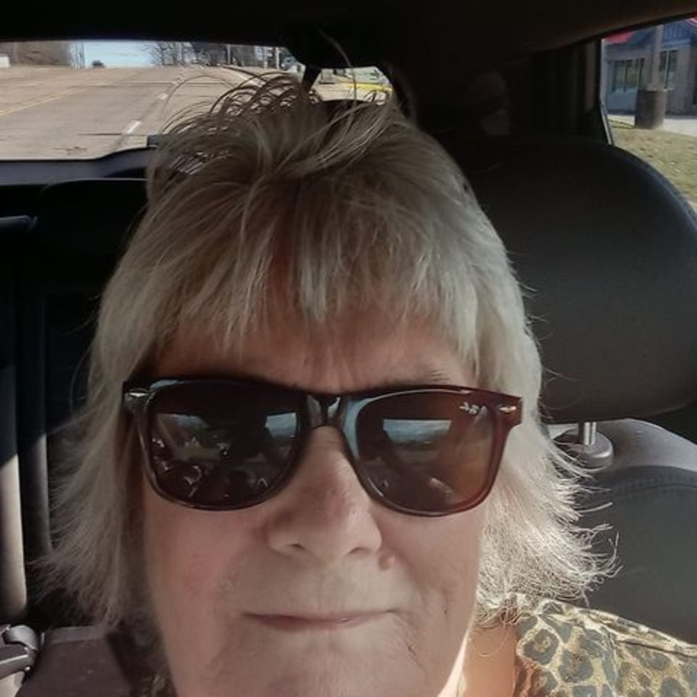 Meet your Posher, Cathy sue